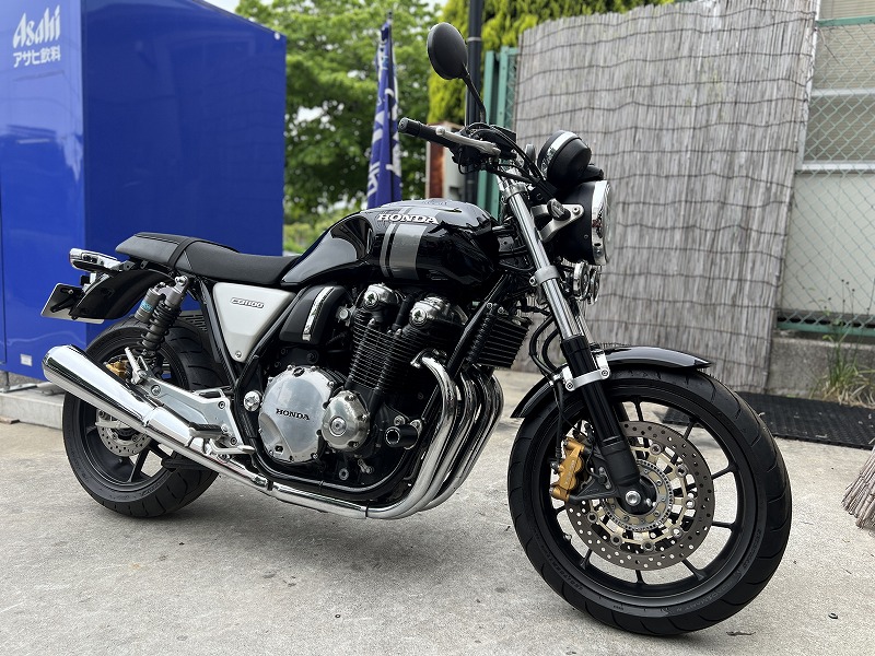 ホンダ ＣＢ１１００ＲＳ　ＥＴＣ　ＡＢＳ　ナイトロンサスペンション　スライダー　２年車検付き 